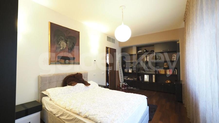 Apartament generos cu 4 camere, 2 bai | 215mpc | 30mp terase si garaj - 15