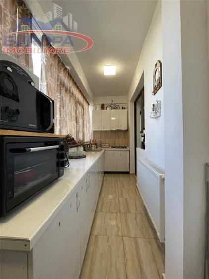 Apartament 2 camere transformat in 3 camere de zona C5-Tulc - 4