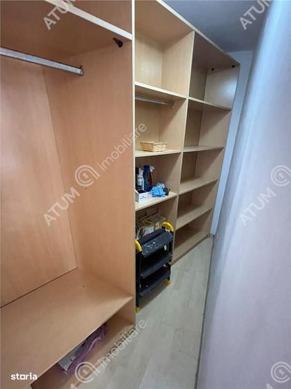 Apartament 3 camere decomandate 2 balcoane etaj 1 zona centrala Sibiu - 13