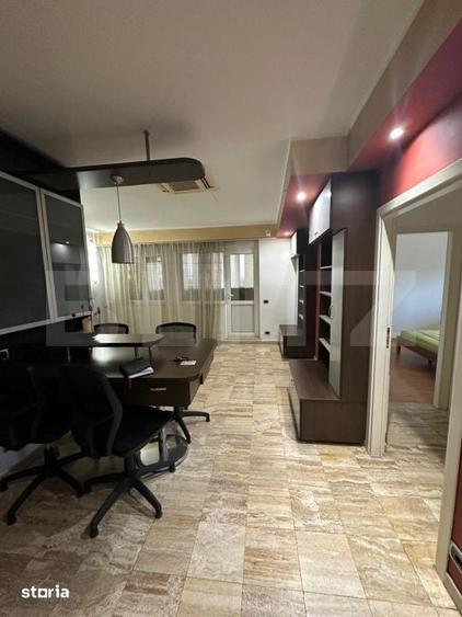 Apartament cu 3 camere semidecomandat, mobilat în Nord