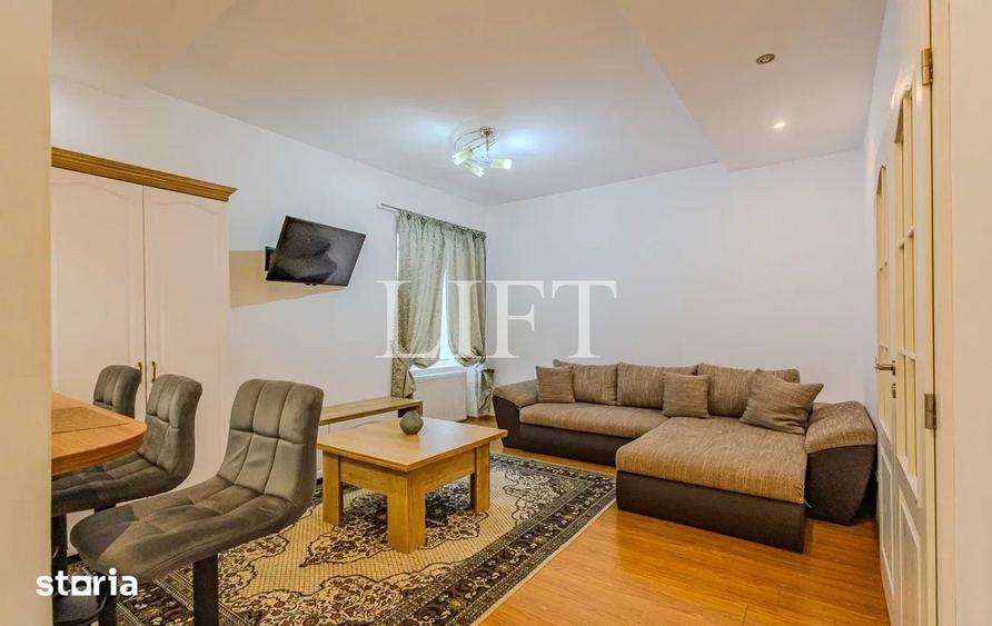 Apartament cu 2 camere semidecomandat în Centrul Istoric