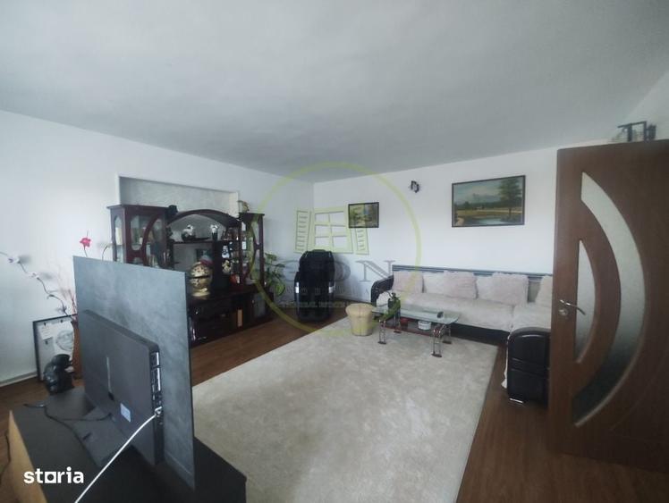 Casă cu 4 camere în Central
