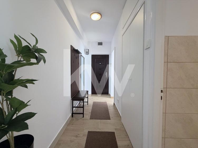 Apartament cu 2 camere semidecomandat, mobilat în 15 Noiembrie