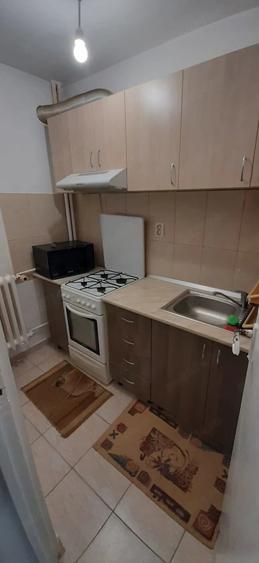 Garsonieră decomandată în Tătărași
