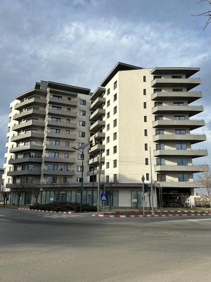 Apartament cu 3 camere decomandat în Nord