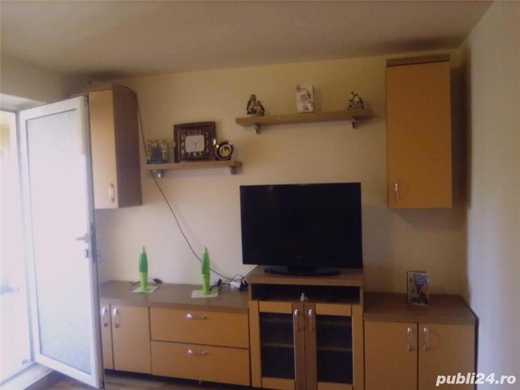 Casă cu 5 camere cu Teren 2500 Mp în Central