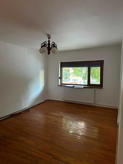 Apartament cu 3 camere decomandat în Unirii Sud