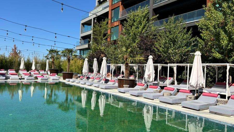REA1025619 Penthouse modern in complex exclusivist cu piscina I Pipera - 2