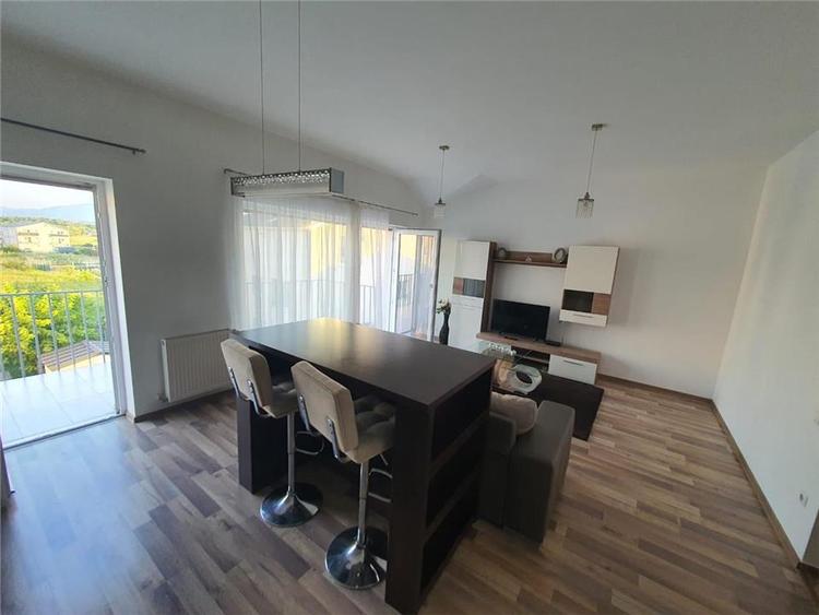 Apartament cu 2 camere decomandat, mobilat în Arhitecților - Calea Cisnădiei