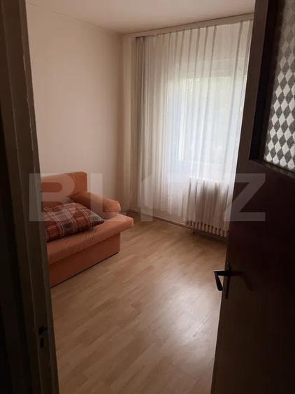 Apartament cu 2 camere semidecomandat, mobilat în Mănăștur