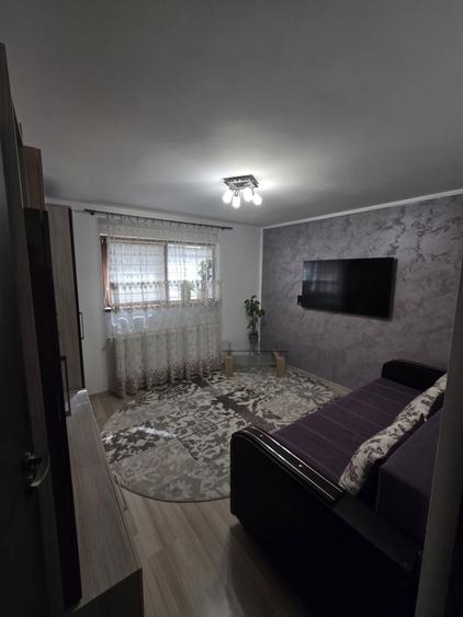 Apartament cu 2 camere decomandat în Bună Ziua