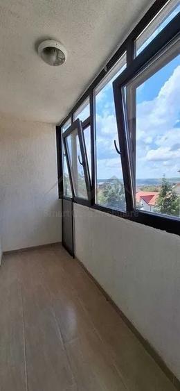 Apartament cu 3 camere în Popas Păcurari