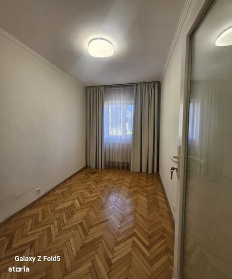 Apartament 3 camere complet renovat Decebal, Strada Doinei, Oradea - 17