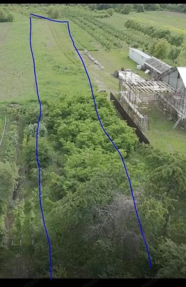 Casă cu 3 camere în Răzvad