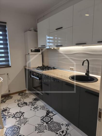 Apartament cu 2 camere decomandat, mobilat în Băneasa