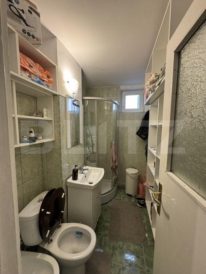 Apartament cu 4 camere,zona Progresul - 5