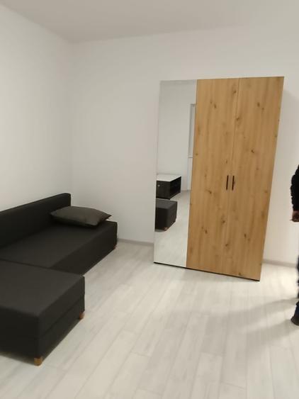 Apartament cu 2 camere decomandat în Militari