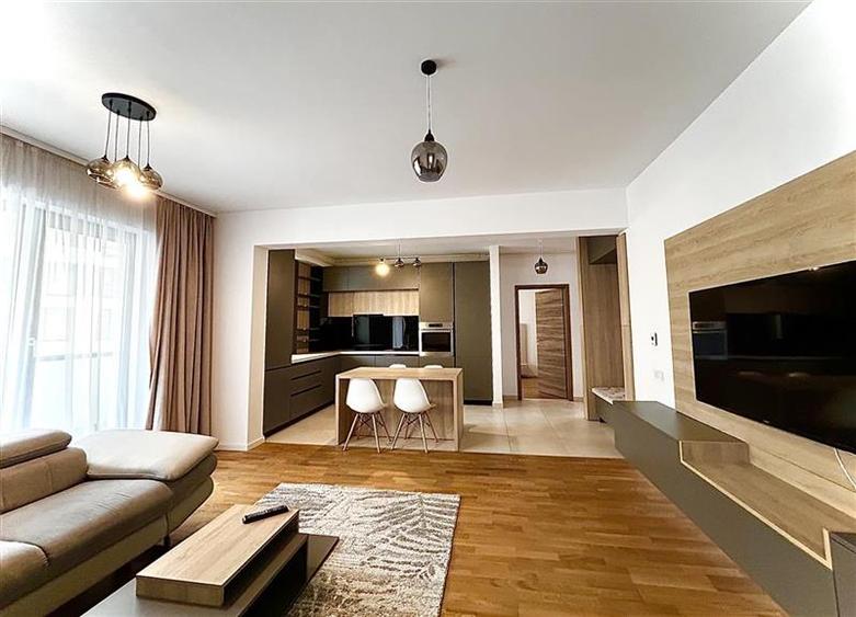 Apartament Premium de inchiriat Cosmopolit Racadau Brasov - 1