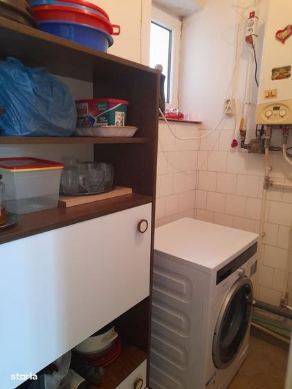 Casă cu 4 camere în Ștrandului