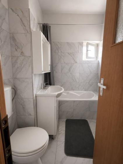 Apartament cu 2 camere decomandat în Gării