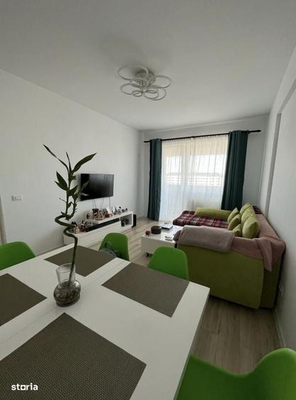 Apartament cu 2 camere decomandat în Exterior Vest