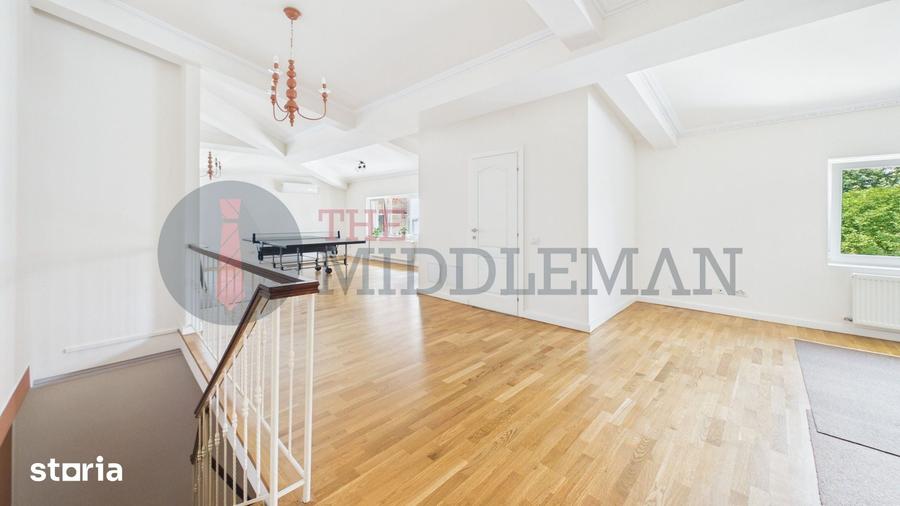 Apartament cu 6 camere în Dorobanți