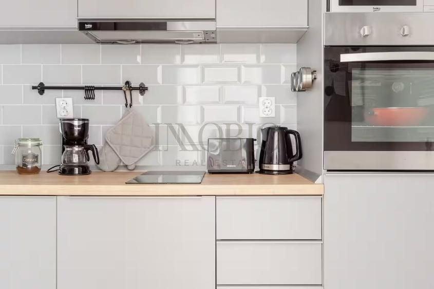 Apartament cu 2 camere semidecomandat, mobilat în Cișmigiu