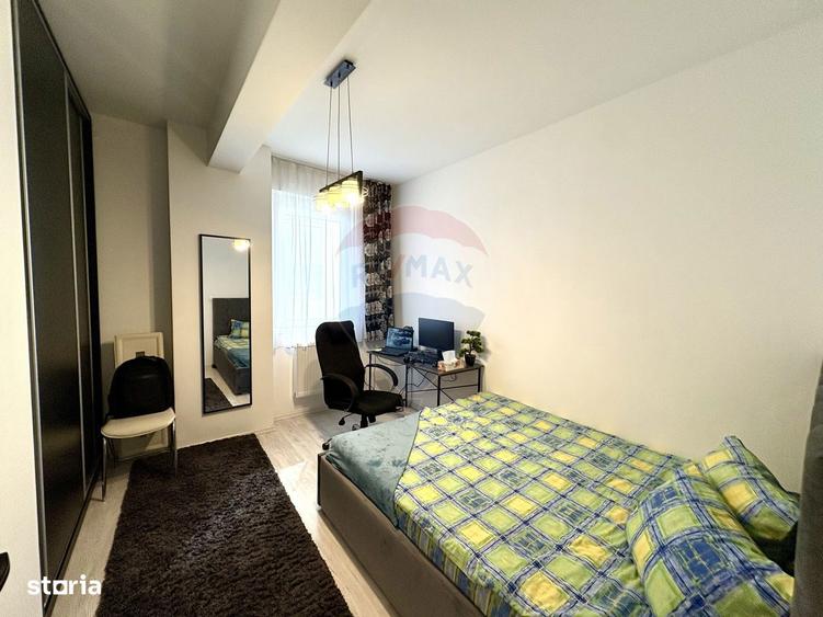 Apartament cu 3 camere, mobilat în Aurel Vlaicu