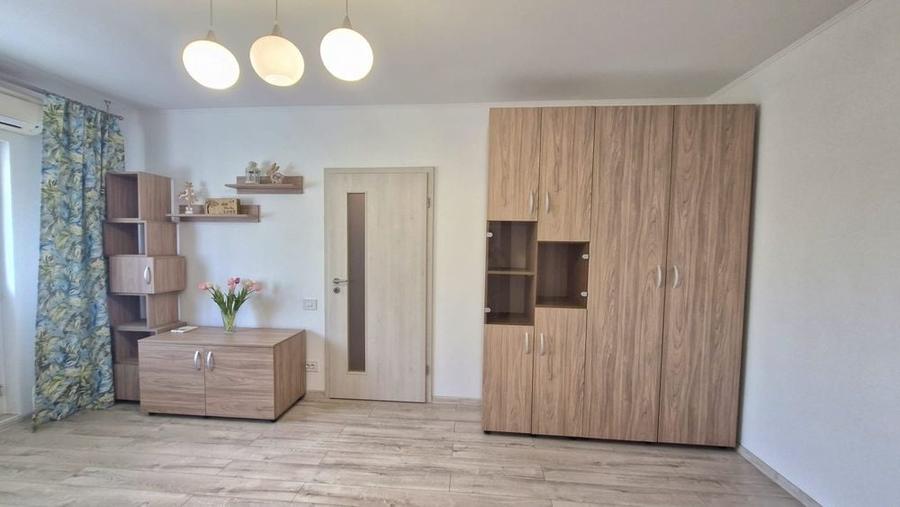 Apartament cu 2 camere decomandat în Tineretului