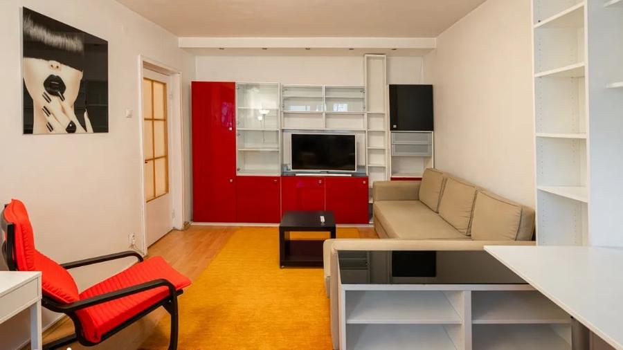 Apartament cu 2 camere decomandat, mobilat în Brâncoveanu