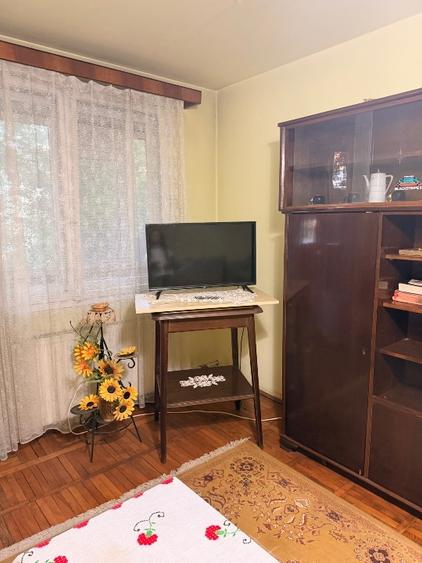 Apartament cu 2 camere decomandat, mobilat în Giurgiului