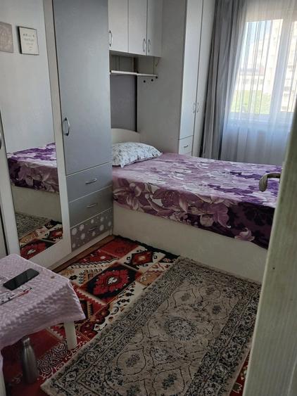 Apartament 4 camere ,Ostroveni ,B-uri,zona tic-tac , etaj4 10 ,centrala termica - 1