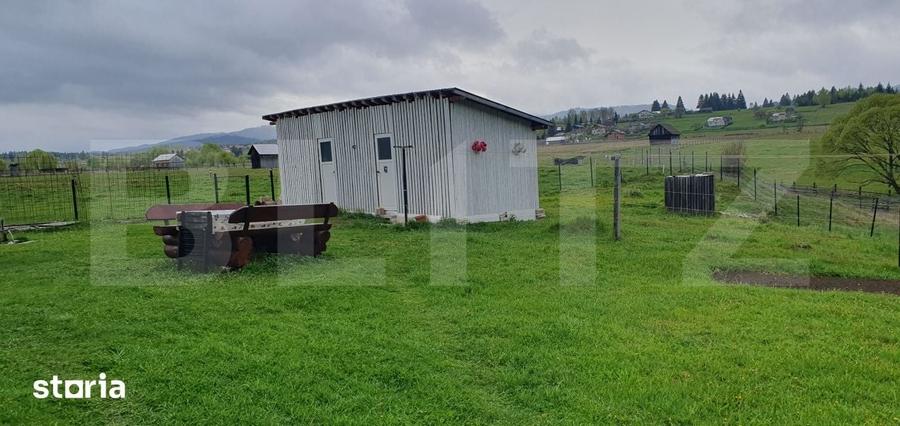 Casă cu 7 camere cu Teren 1750 Mp în Poiana Stampei