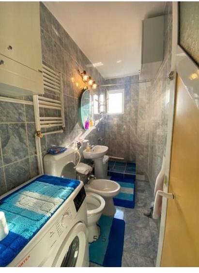 Apartament cu 2 camere semidecomandat în Exterior Vest