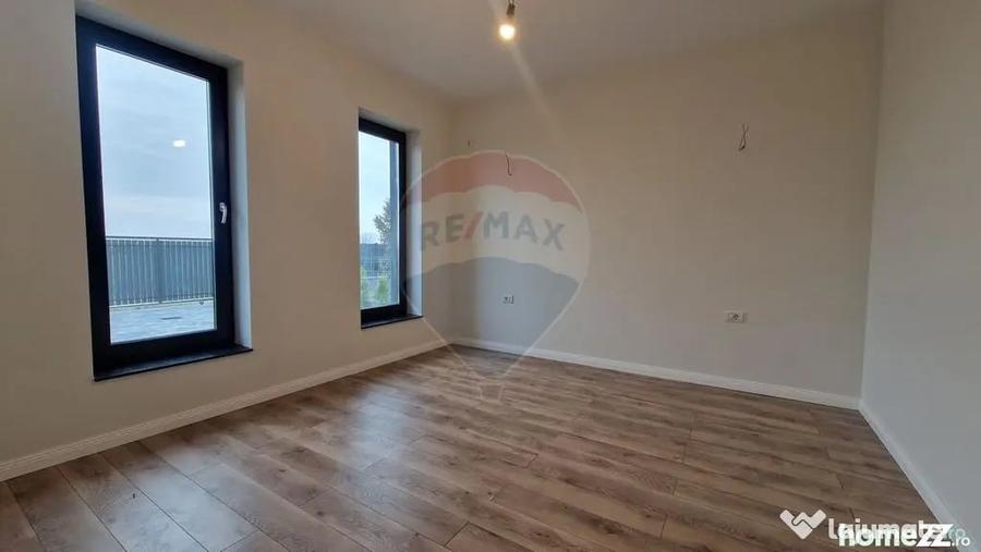 Casă cu 3 camere cu Teren 400 Mp în Ciocănești