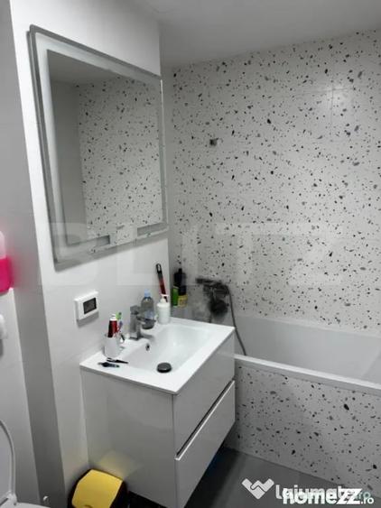 Apartament cu 2 camere decomandat în Universității
