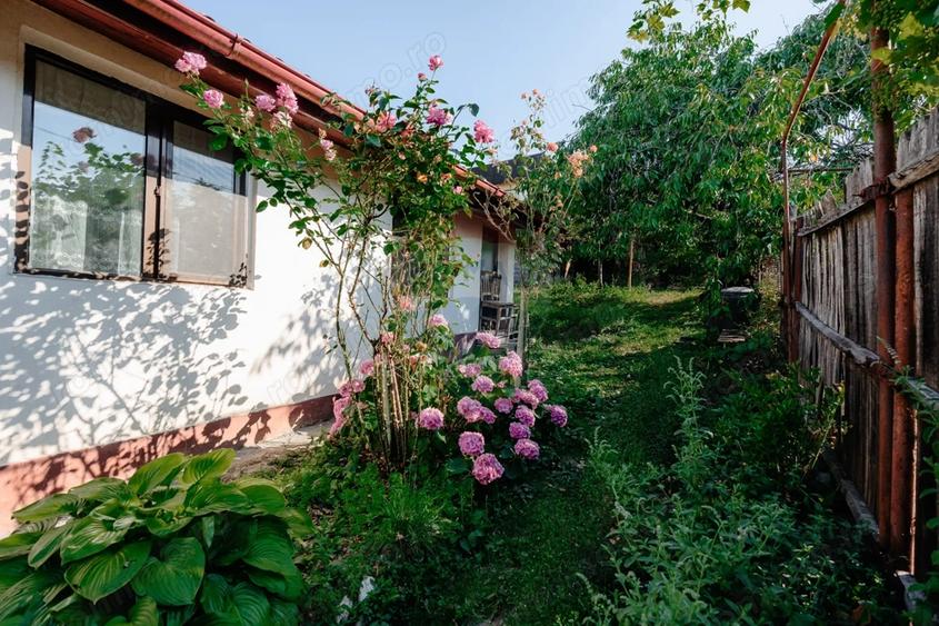 Casa + teren de vanzare in centrul Pite?tiului, Strada Egalita?ii - 9