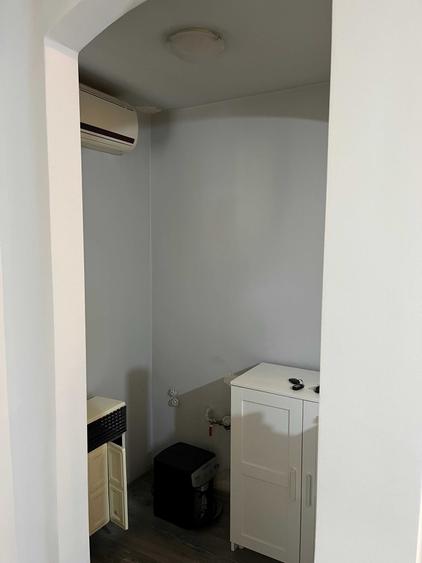 Spațiu comercial, de 32 mp, în Central