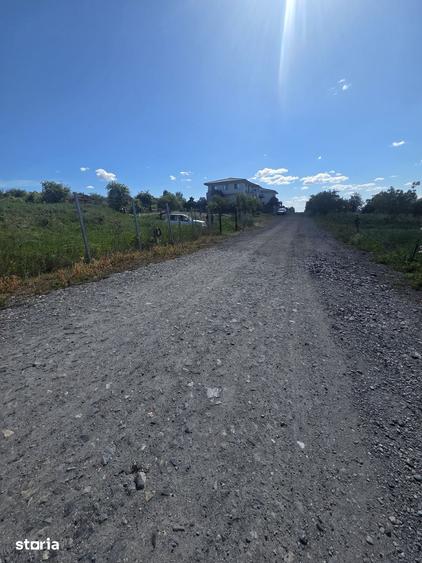 Teren de 1000 mp, în Iris