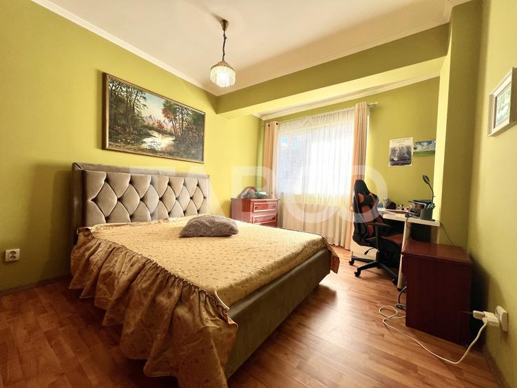 Apartament cu 4 camere semidecomandat, mobilat în Gheorgheni