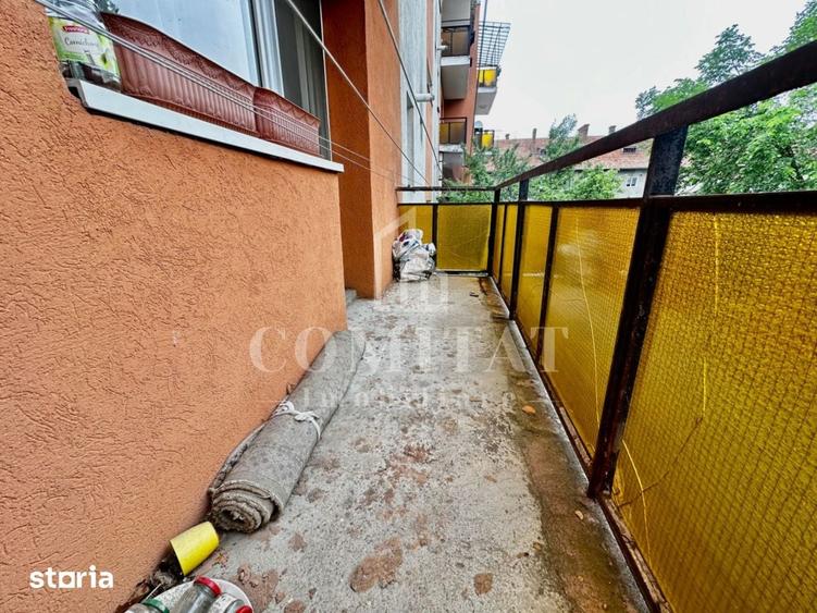 Apartament cu 4 camere decomandat în Dâmbul Rotund
