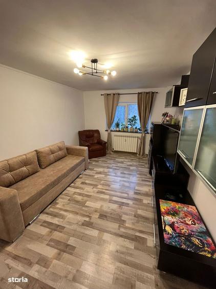 Apartament 2 camere decomandat, etaj 2/4, direct proprietar - 3
