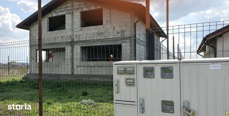 Casa in curs de constructie de vanzare - 13