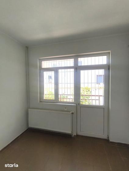 Spațiu comercial, de 250 mp, în Vatra Luminoasă