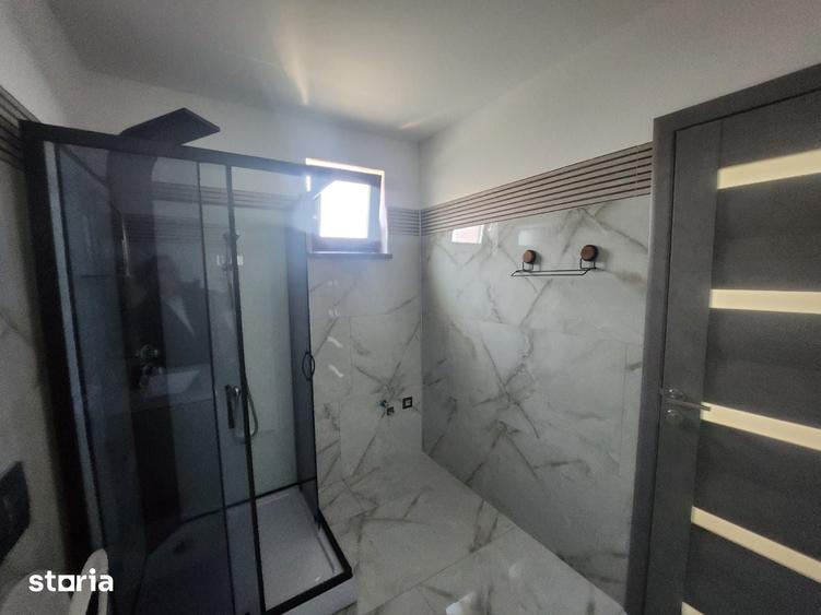 Casă cu 4 camere cu Teren 575 Mp în Hemeiuș