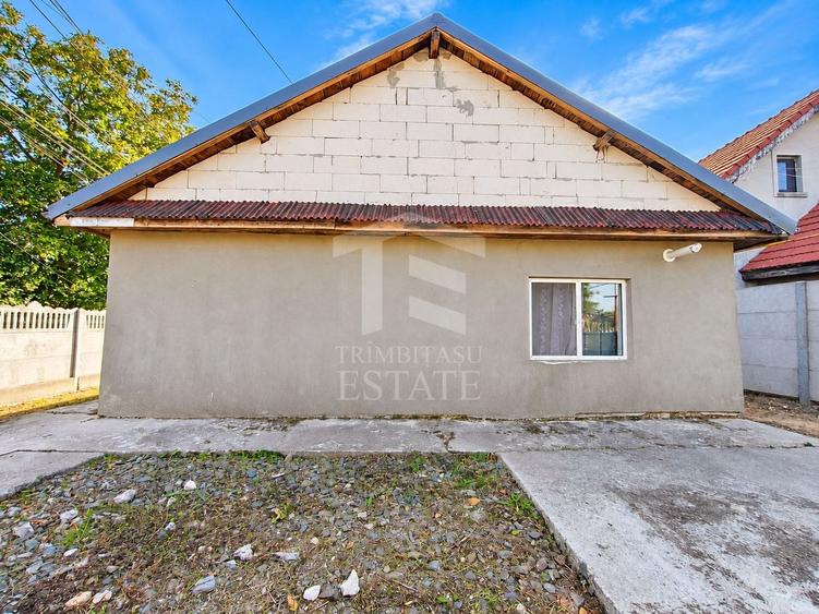 Casă individuală cu 3 camere cu Teren 255 Mp în Valu lui Traian