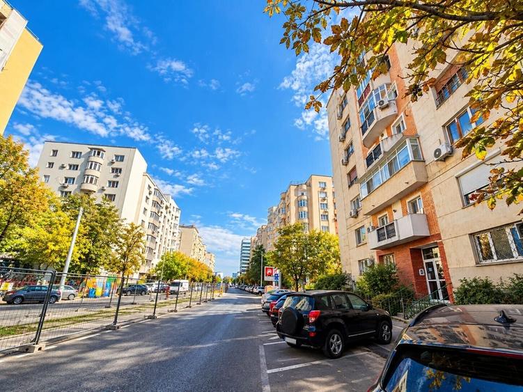 Garsonieră decomandată în P-ța Muncii