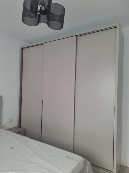 Apartament cu 2 camere decomandat în Valea Moșneagului