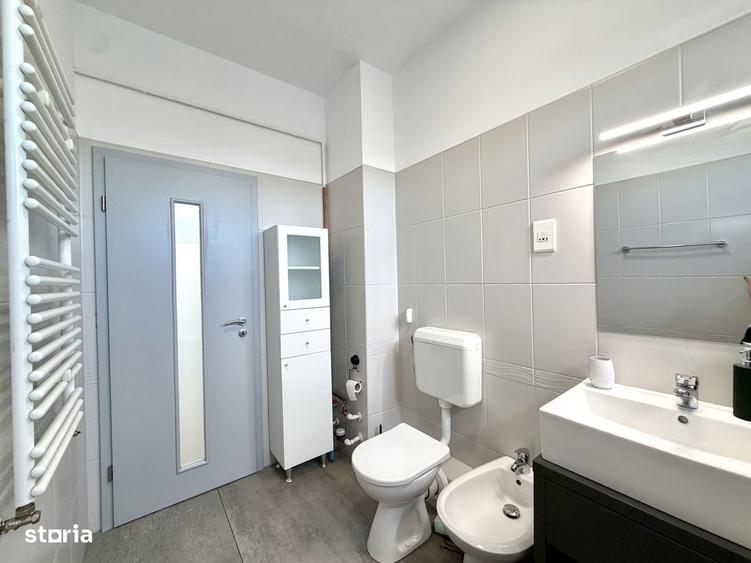 Apartament cu 2 camere semidecomandat în Torontalului