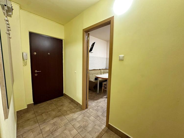 Apartament cu 2 camere decomandat în Zorilor